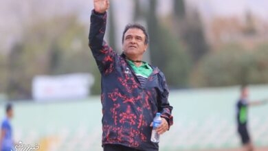 مهاجم پرسپولیس: قانون سقف قرارداد به درد نمی خورد