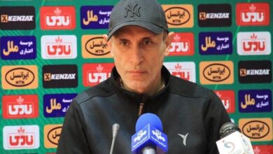 یحیی گل محمدی: اصلاً فکر بازگشت به پرسپولیس نیستم/ اعتصاب بازیکنان پرسپولیس کار را خراب کرد/ اگر فدراسیون می‌خواست، ما قهرمان لیگ می‌شدیم