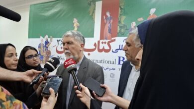 اظهارات وزیر درباره قیمت کتاب و یارانه‌ها