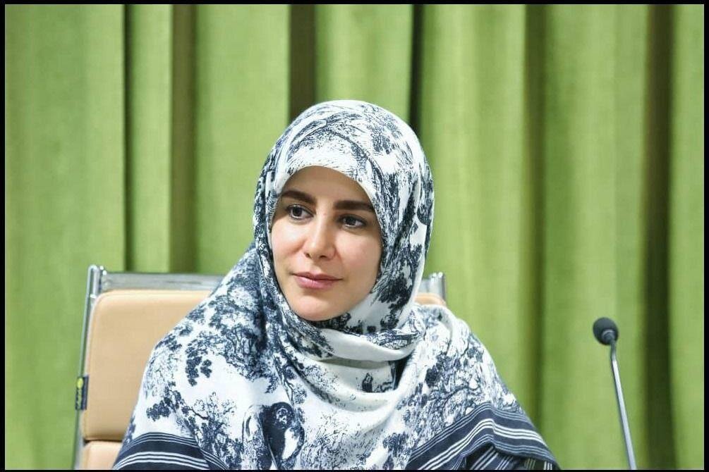 امروز نیز معنای هنر و هنرمند در نزد مردم جامعه با فضل و کمالاتی همراه است