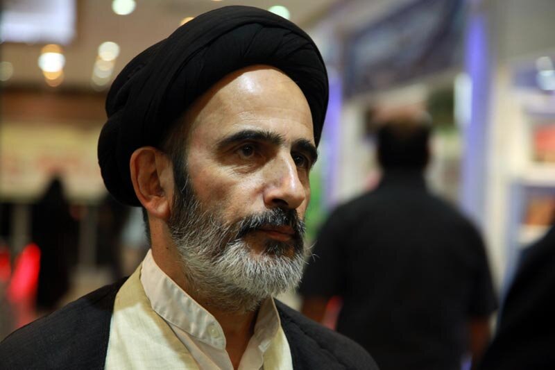 ممیزی پیشینی یا پسینی کتاب؛ آیا راه میانه وجود دارد؟