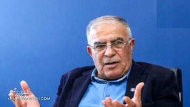 غصه هوادار عکس قدی شما با سیدورف نیست/ این هلندی که از فوتبال ما غیر علی دایی کسی را نمی‌شناسد/ صدای مردم را بشنو!