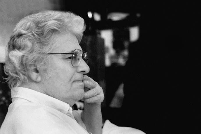 خانه سابق احمد شاملو به مجموعه فرهنگی تبدیل شد +عکس
