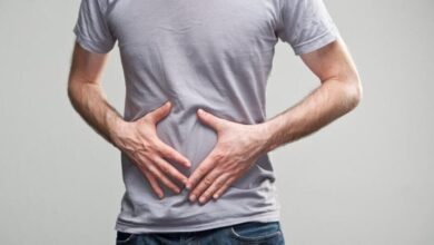 سر و صدای روده‌ها از چیست؟/ بهترین راهکار برای رفع صدای قار و قور شکم