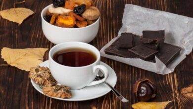 چای و شکلات تلخ برای سلامت قلب؛ مفید یا مضر؟