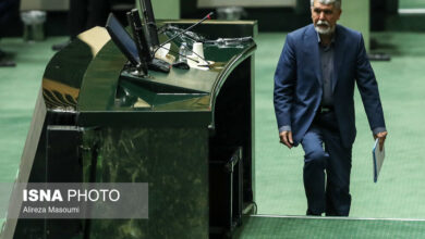 کارتی که برای وزیر کنار گذاشته شده بود