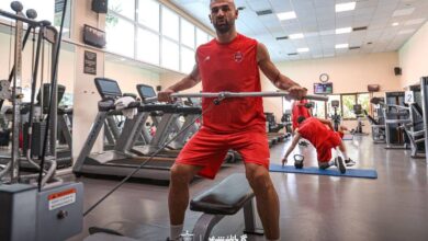 گربه رقصانی ستاره پرسپولیس به بهانه جنگ؛ بازی دورسون قبل از لیگ شروع شد!