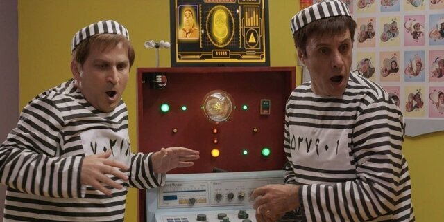 چرا عموهای فیتیله‌ای ۴ سال با تاخیر برگشتند؟