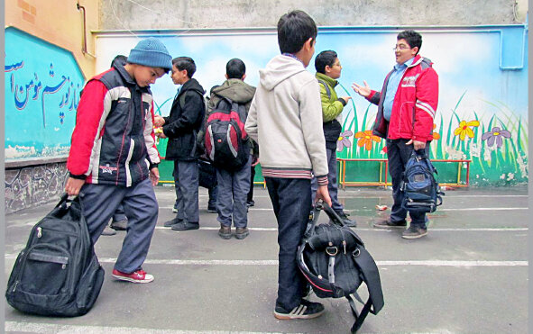 این دو مورد برای دانش آموزان ممنوع