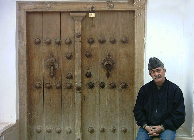 در مراسم وداع، یاران موافق از بهمن رجبی گفتند