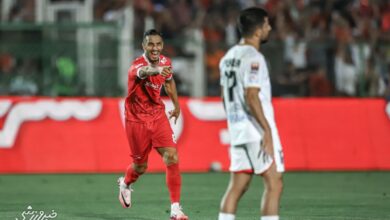 عصای دست هاشمیان، آقای رکوردها/ آقای گل حسابش را با گلر سابق پرسپولیس تسویه کرد!