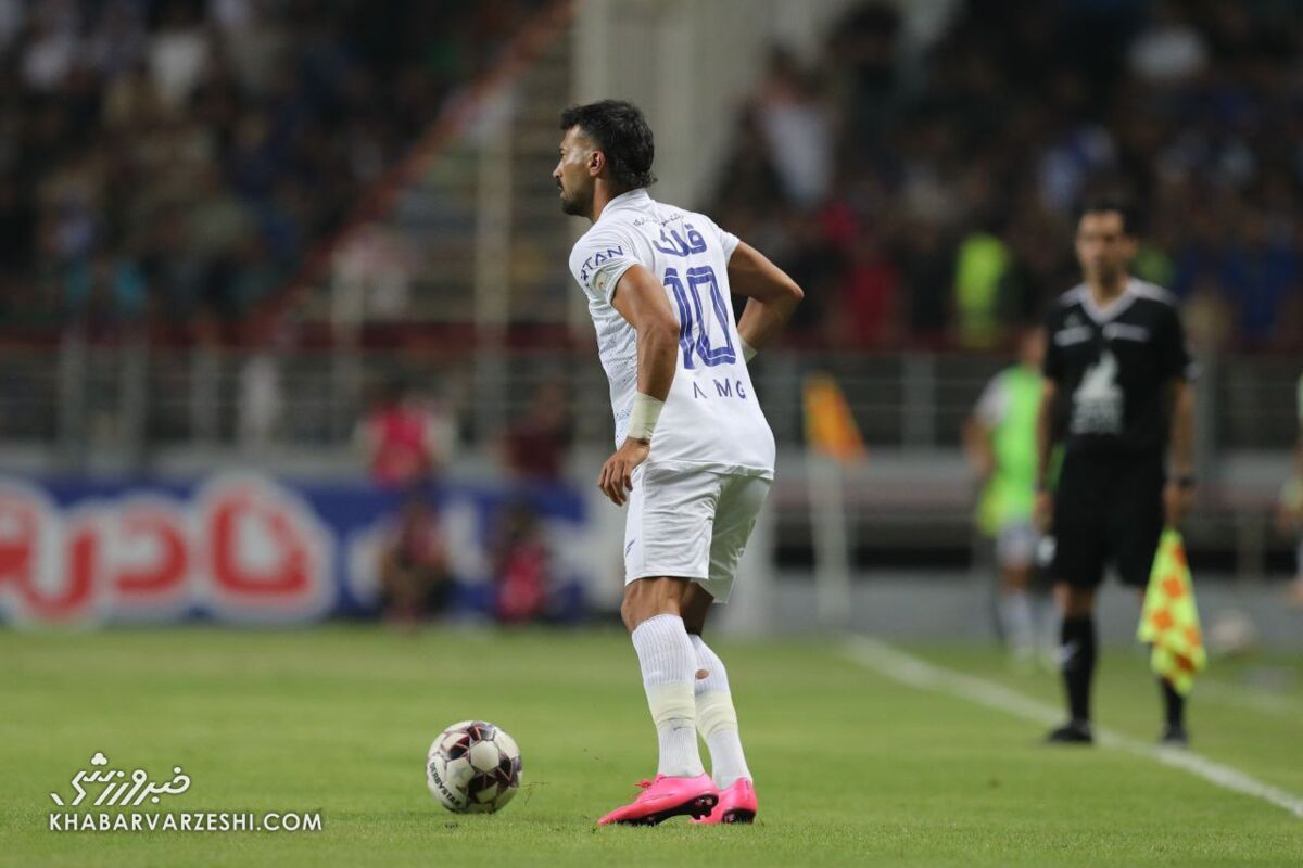 ویدیو| نمای متفاوت از ضربه سری که باعث اخراج رامین رضاییان شد!