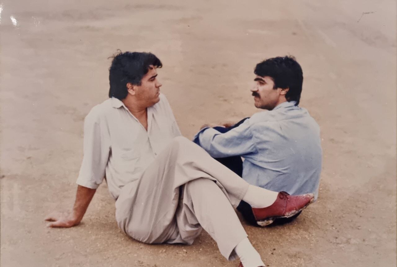 عکس‌های ناصر تقوایی: از نفرین بهروز وثوقی تا بدرقه خسرو شکیبایی!