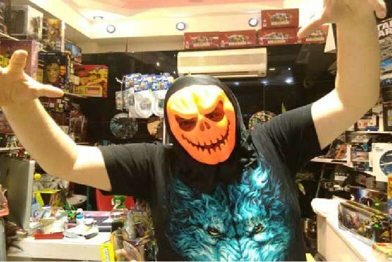 چه کرده ایم که هالووین جای جشن های ملی را گرفته؟ / تضعیف وزارت ارشاد کار را بدتر می کند