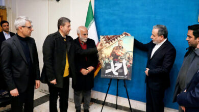 «احمد» با حضور وزیر امور خارجه رونمایی شد