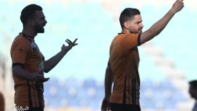 افشاگری یک پرسپولیسی: با جادوگری و گونی تا آسیا رفتیم/ طعنه میثاقی به سوال یک استقلالی: گونی سوراخ شد! +ویدیو