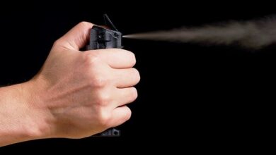 بازیگرها شوکر و اسپری اشک آور داشته باشند؟ چرا؟ با کدام منطق؟