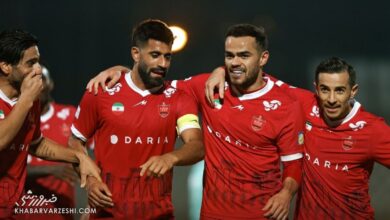 اوستون اورونوف