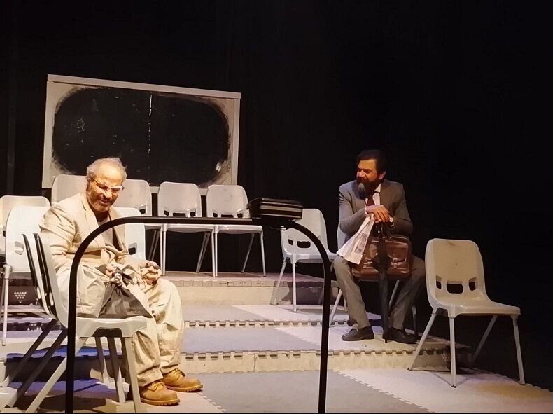 اتوبوس از «دا» رفت/ نمایشی که از دغدغه جامعه گفت+فیلم