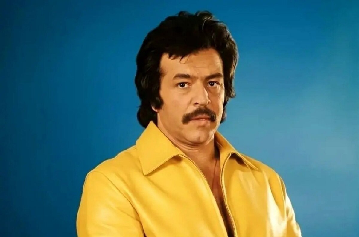 «ایرج قادری» در کنار همسرش دومش «هما قادری»؛ دهه 70(عکس)