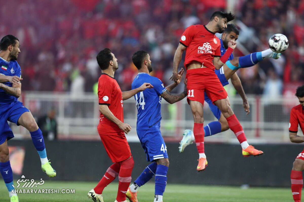 بعد از سپاهان، تراکتور هم شریک استقلال شد!