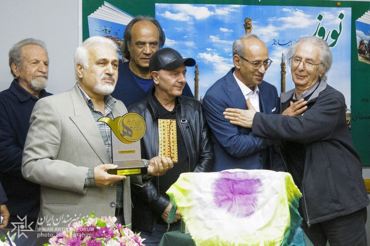 رونمایی از یک مجموعه عکس پس از ۱۸ سال/ نام محمدرضا بهارناز که میآید یاد محمدرضاهایی میافتم که خدمات بزرگی به فرهنگ کشور کردند