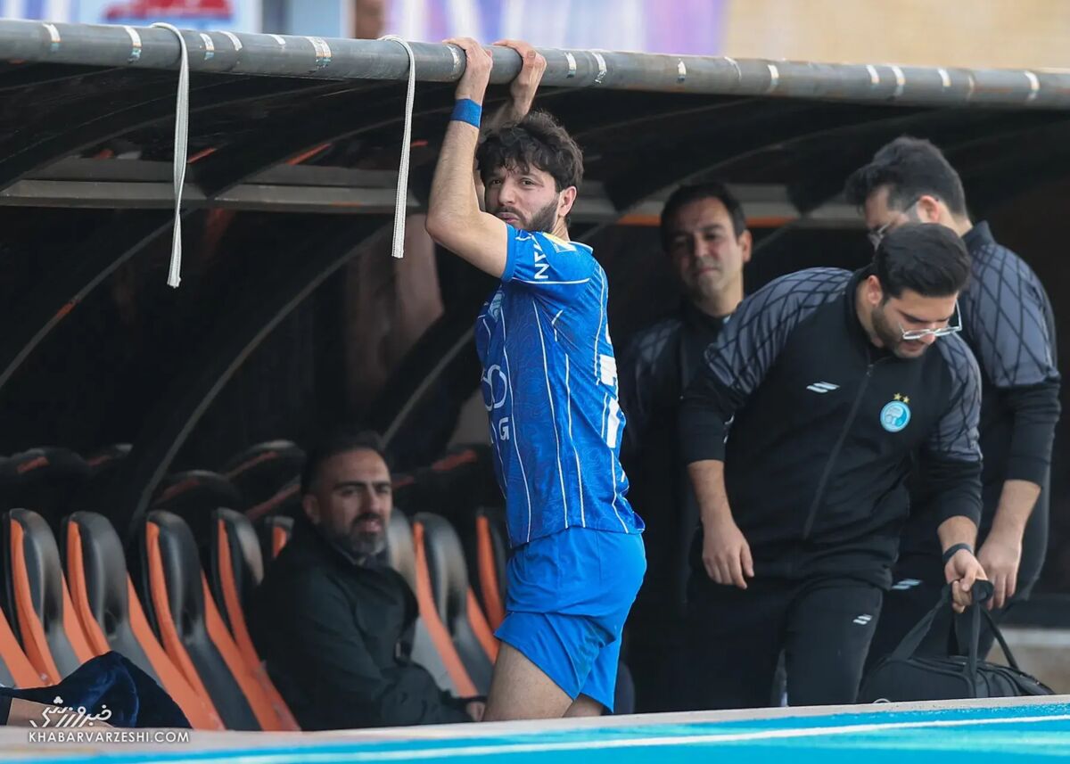 ستاره استقلال بالاخره کوتاه آمد