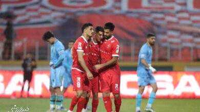 شادی گل امیرحسین محمودی در دیدار پرسپولیس - چادرملو